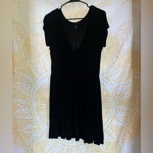 Forever 21 black dress